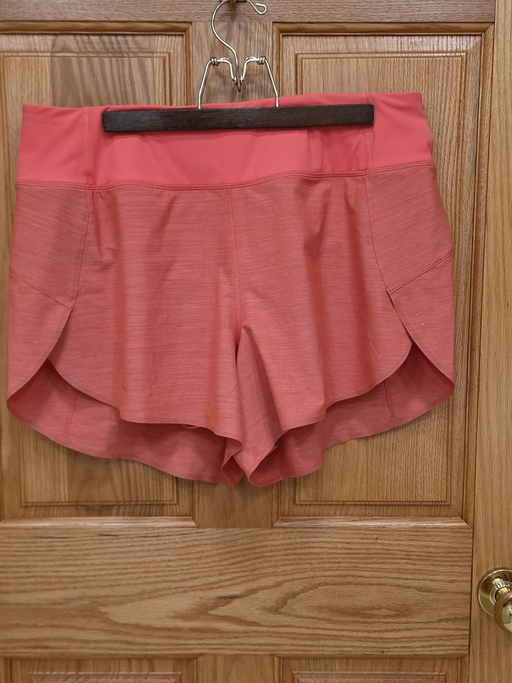 Athleta "Run With It" Textured 3.5" Short, Coral-orange 1X, Preowned